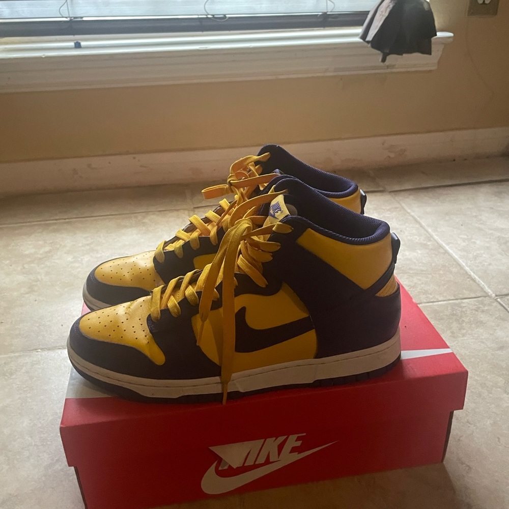 Laker high dunks
